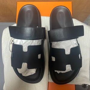 Authentic Hermes Chypre Sandal!